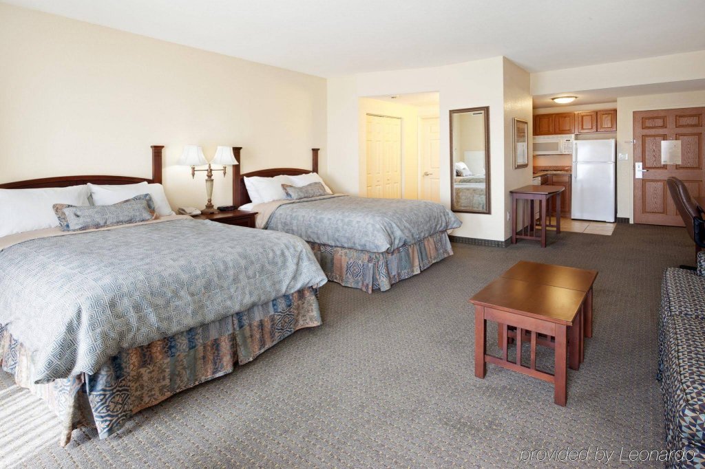 Фото Staybridge Suites San Antonio Downtown Conv Ctr, an Ihg Hotel
