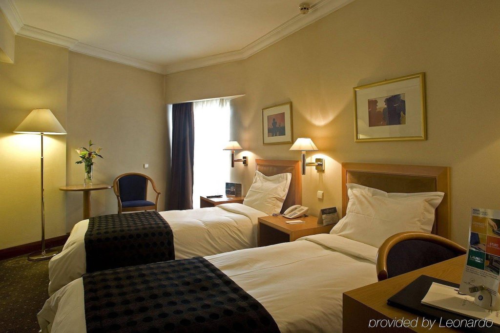 Фото Golden Age Hotel