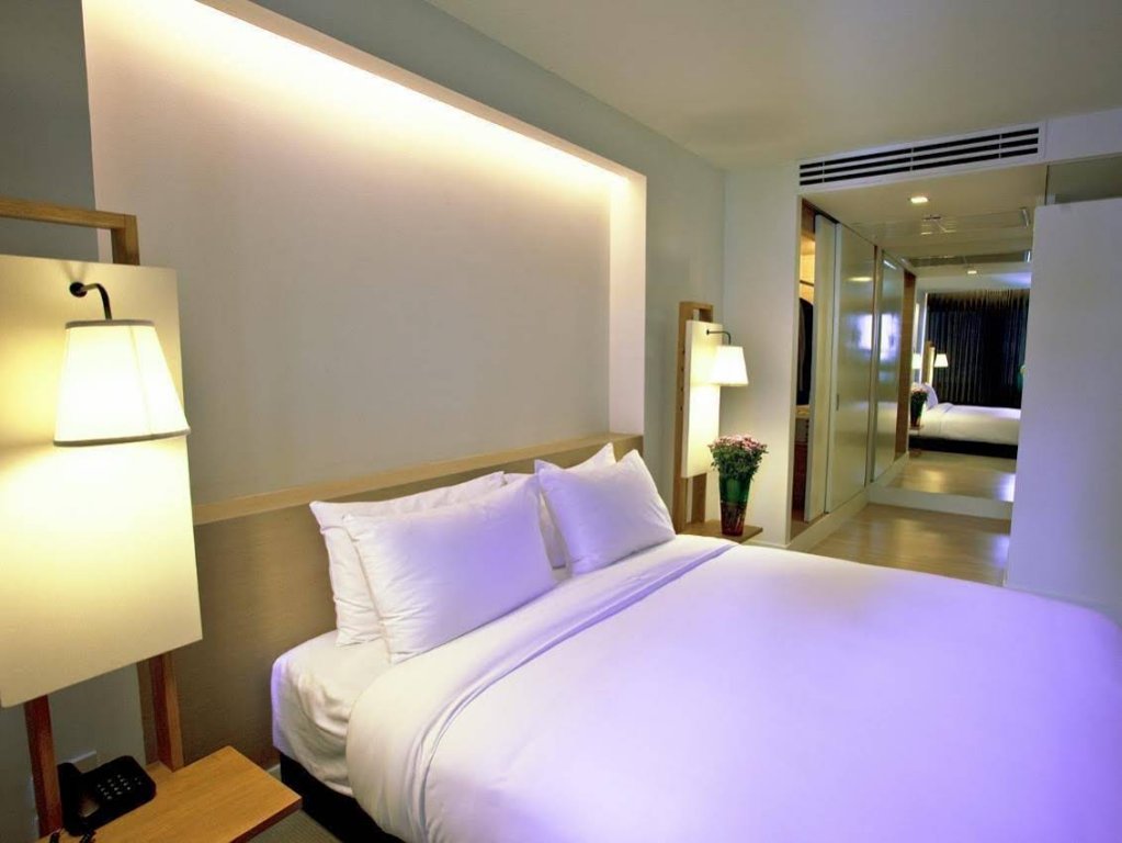 Фото Trinity Silom Hotel