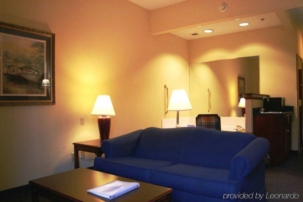 Фото Hampton Inn Danville