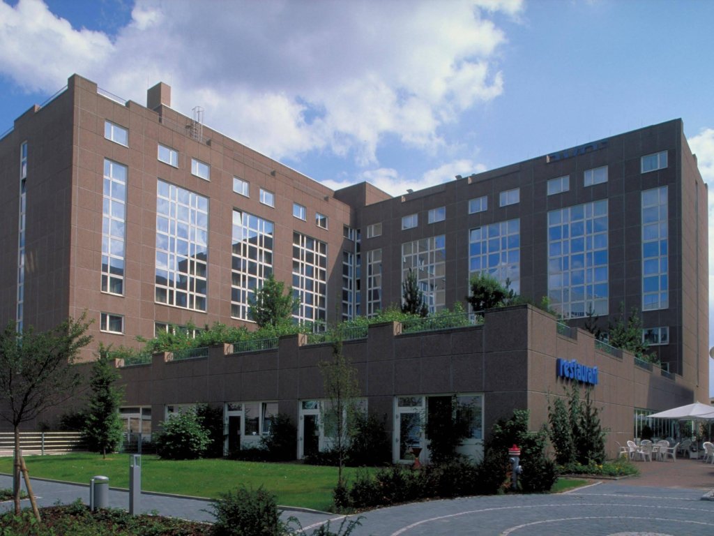 Фото Novotel Frankfurt City