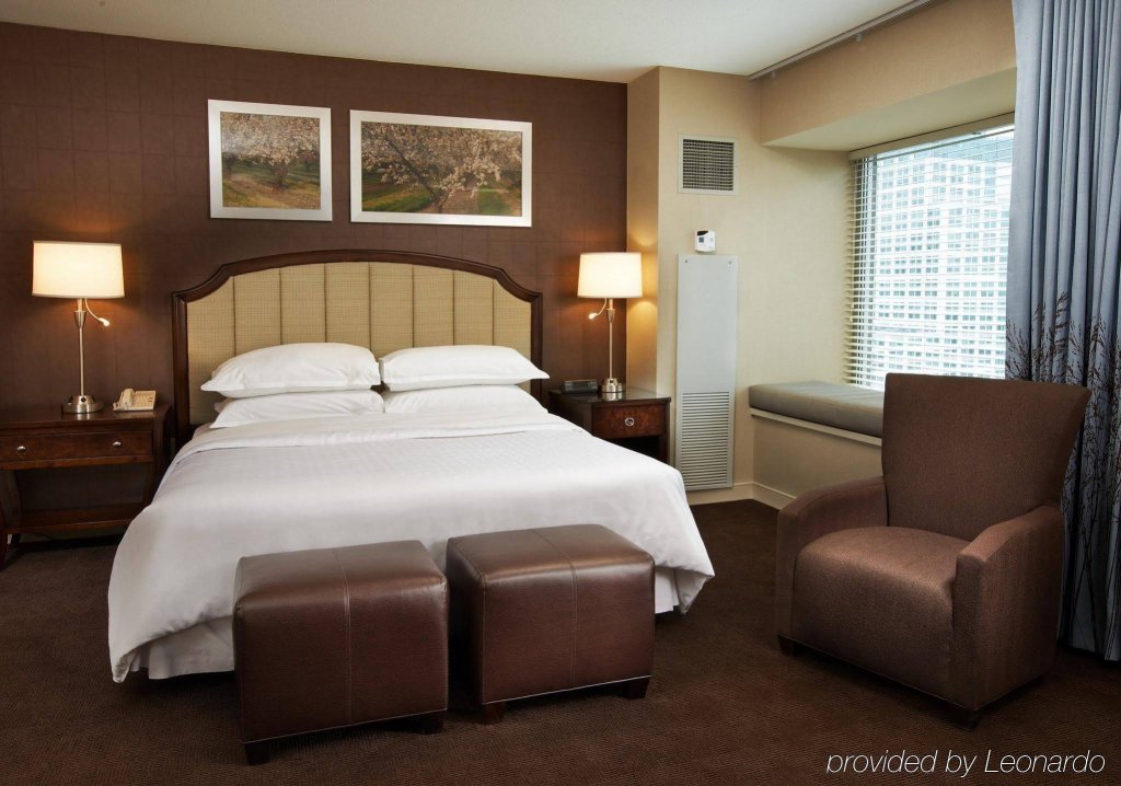 Фото Sheraton Grand Sacramento Hotel