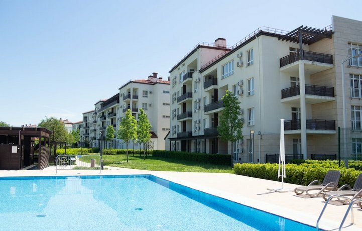 Ход строительства жилого комплекса "Белый парус" в Екатеринбурге: фотографии от 