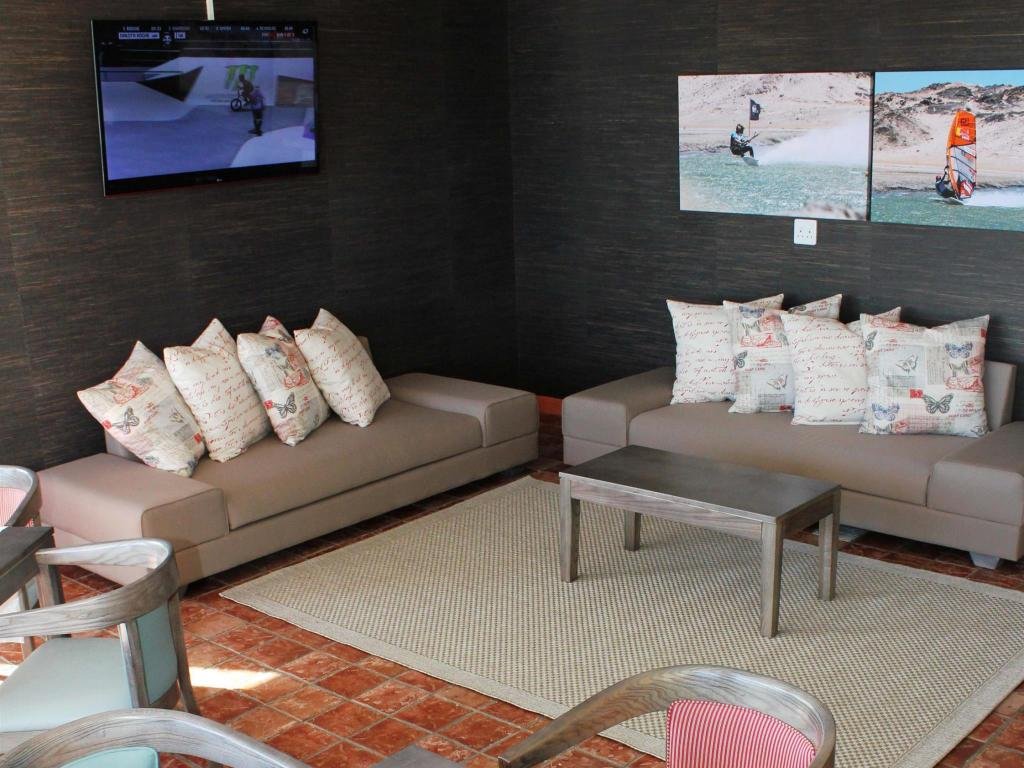 Фото Lüderitz Nest Hotel