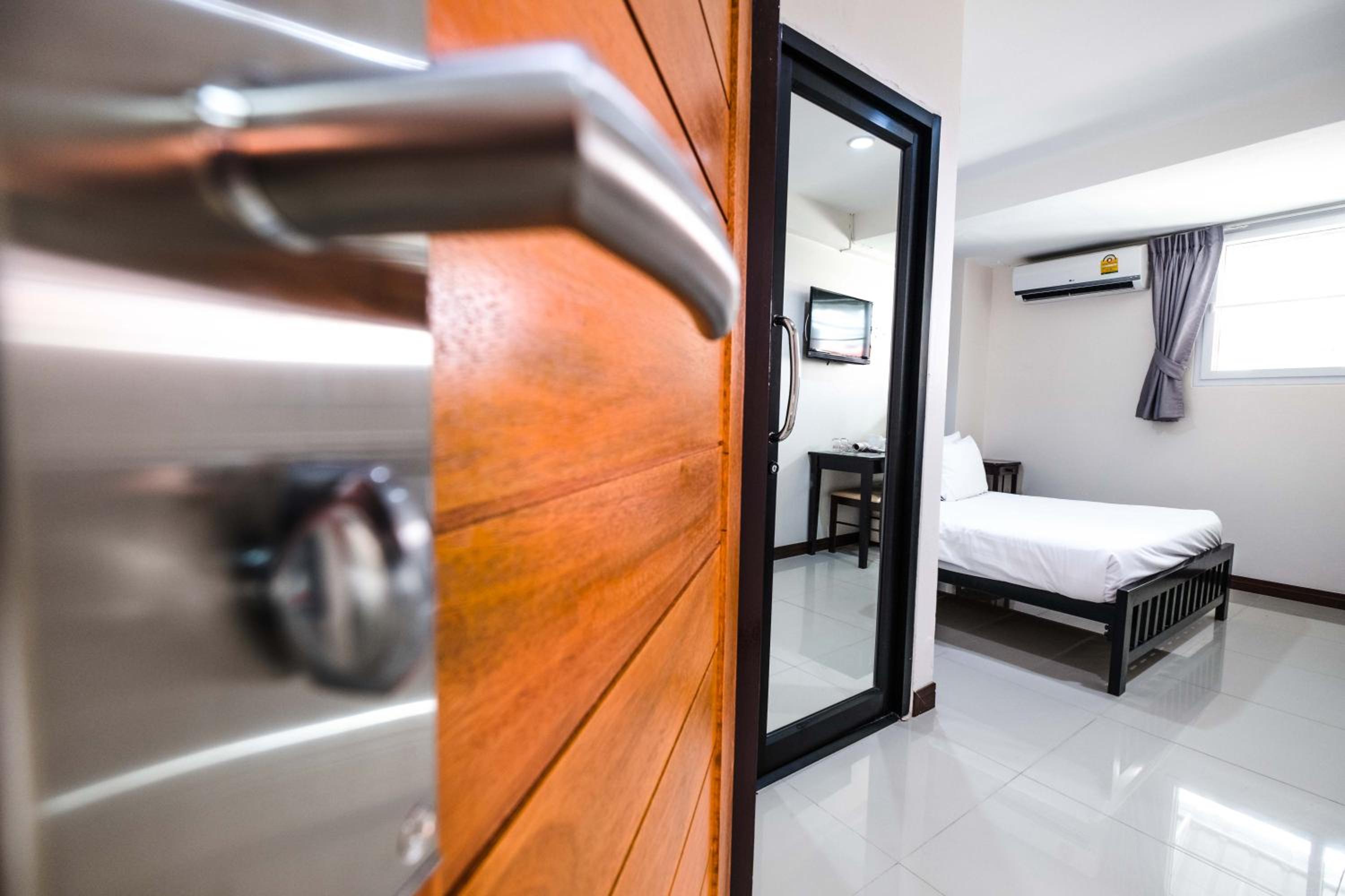 Фото Don Muang Hotel