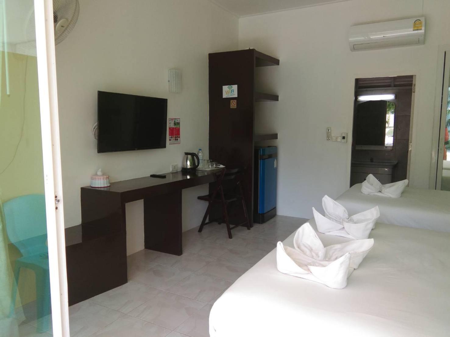 Фото Thipburee Resort