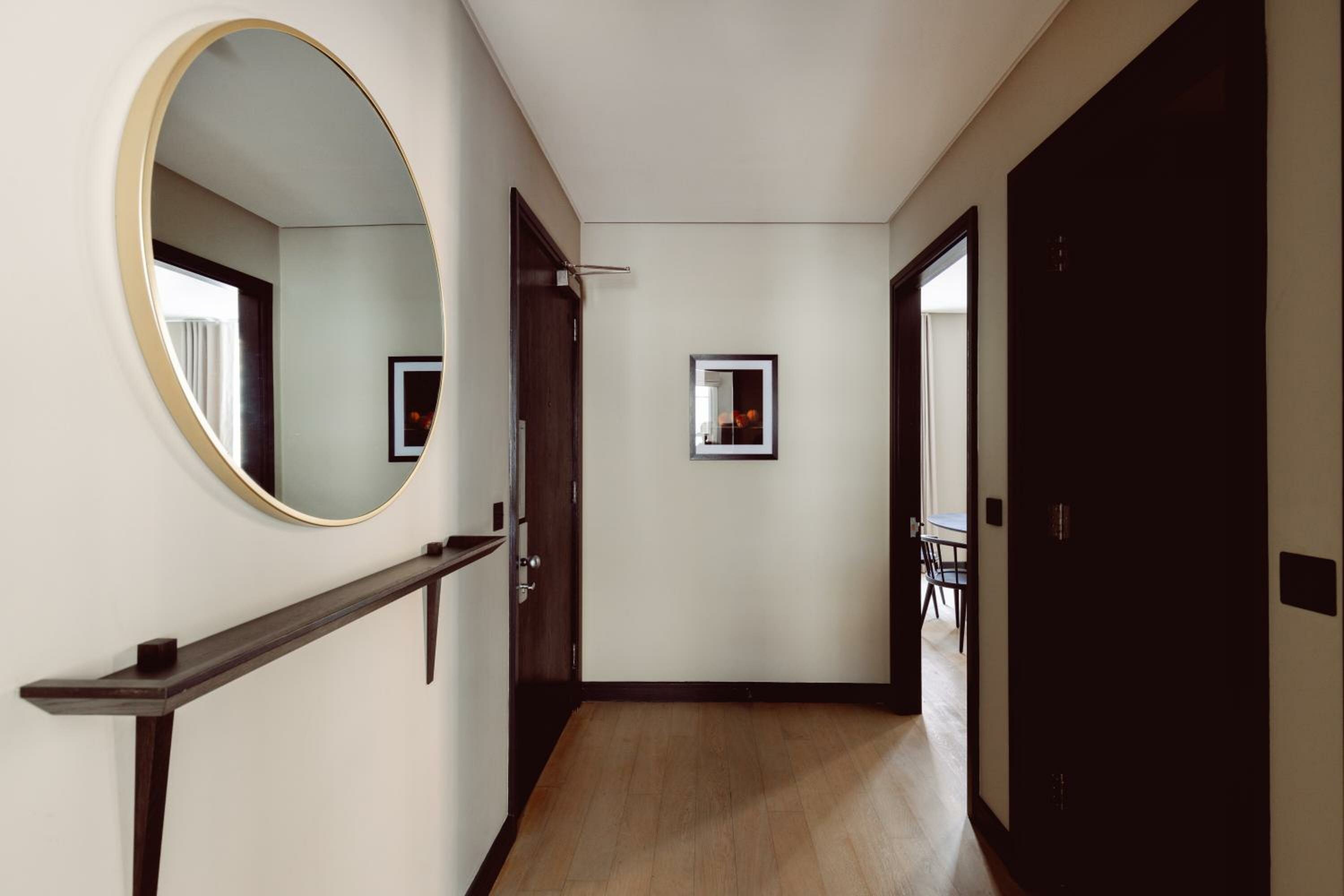 Фото Native Kings Wardrobe