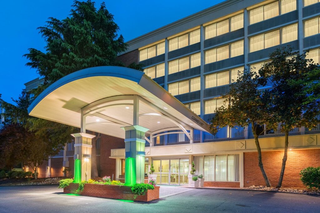 Hotel Holiday Inn Express & Suites Charlottesville - Monticello, Commonwealth of Virginia, photo