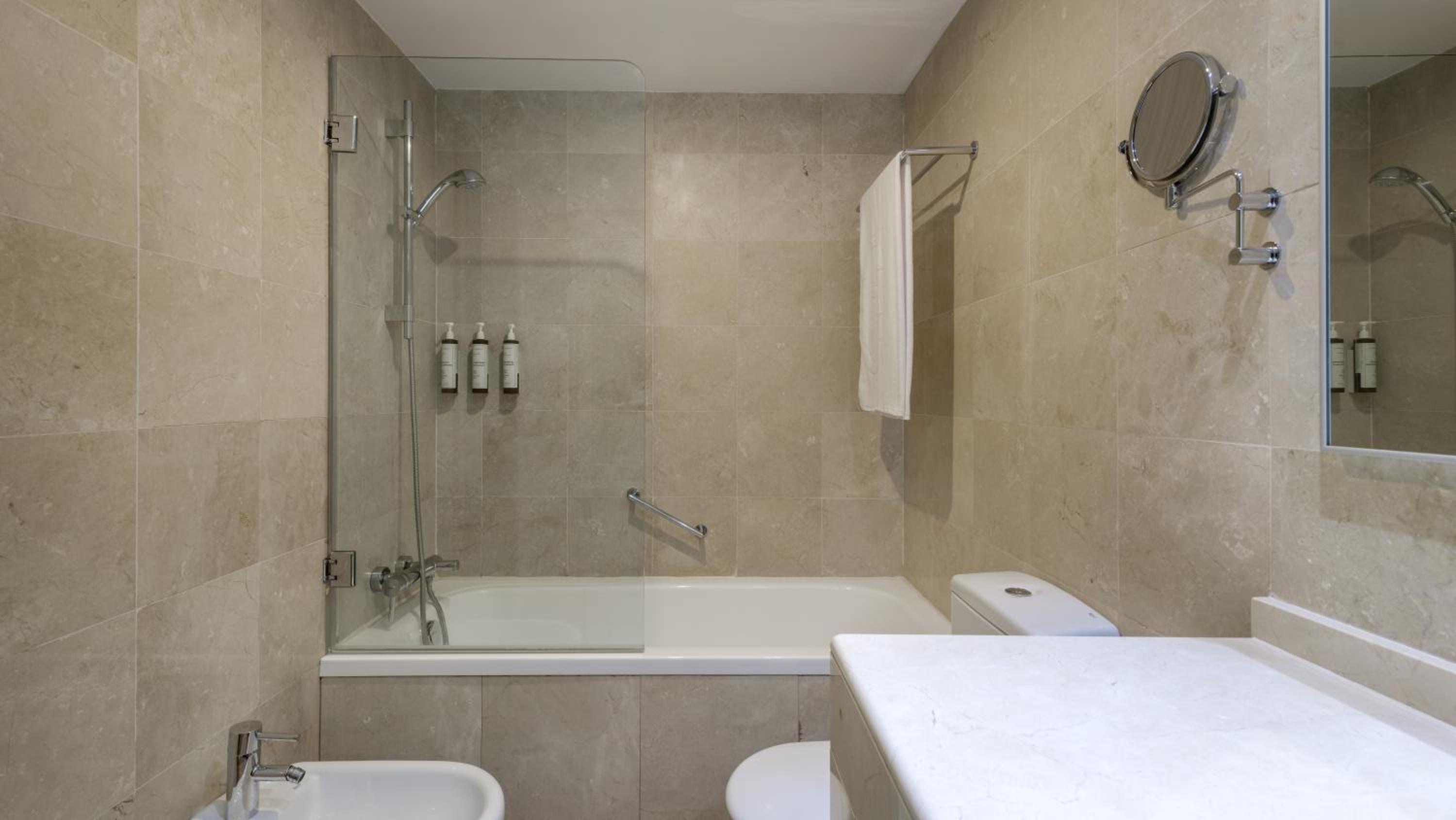 Фото Ac Victoria Suites