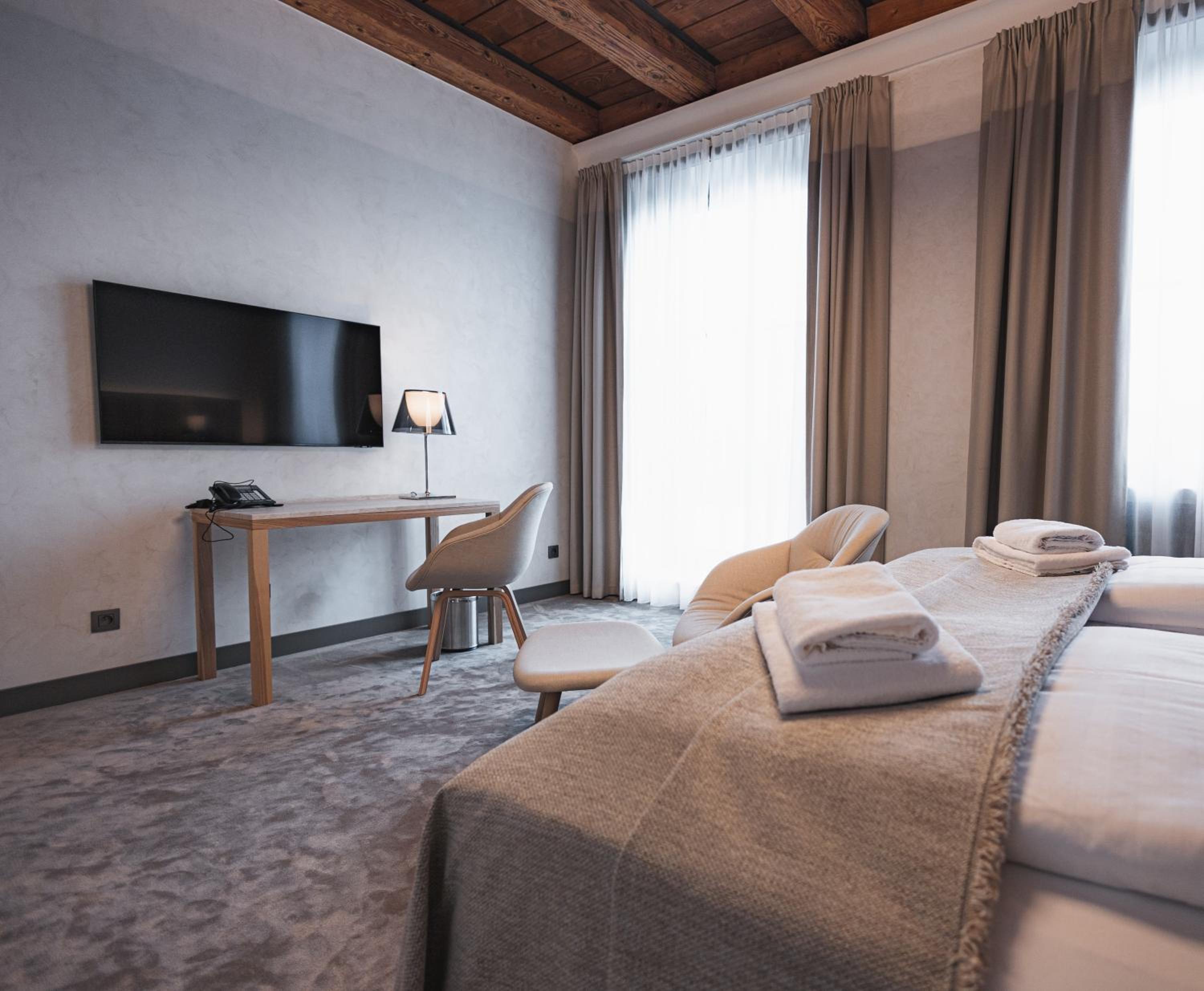 Фото Hotel Albrecht