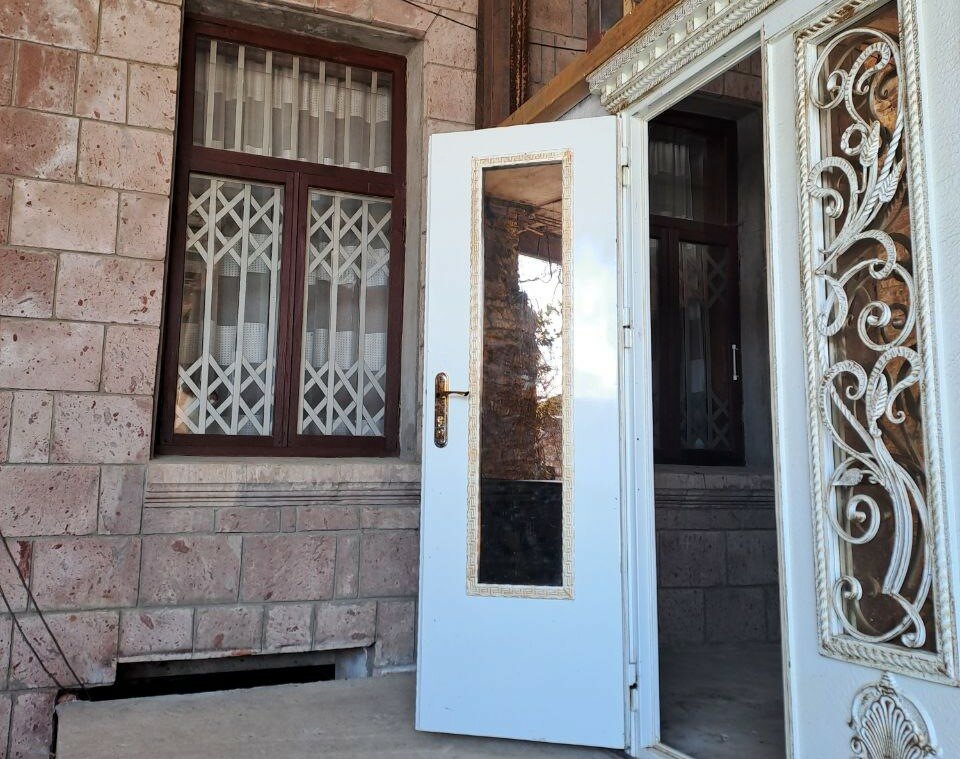 Фото Уникальный дом в центре Сухума