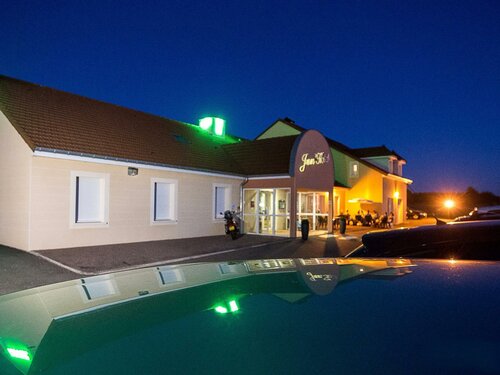 Гостиница Jum Hotel в Лангре