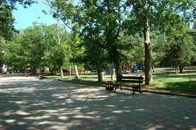 Фото Мер Бак