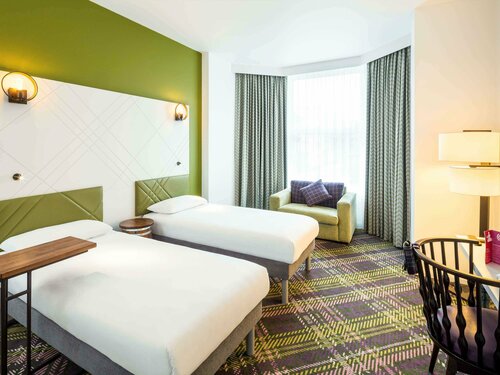 Гостиница Ibis Styles Edinburgh Centre St Andrew Square в Эдинбурге