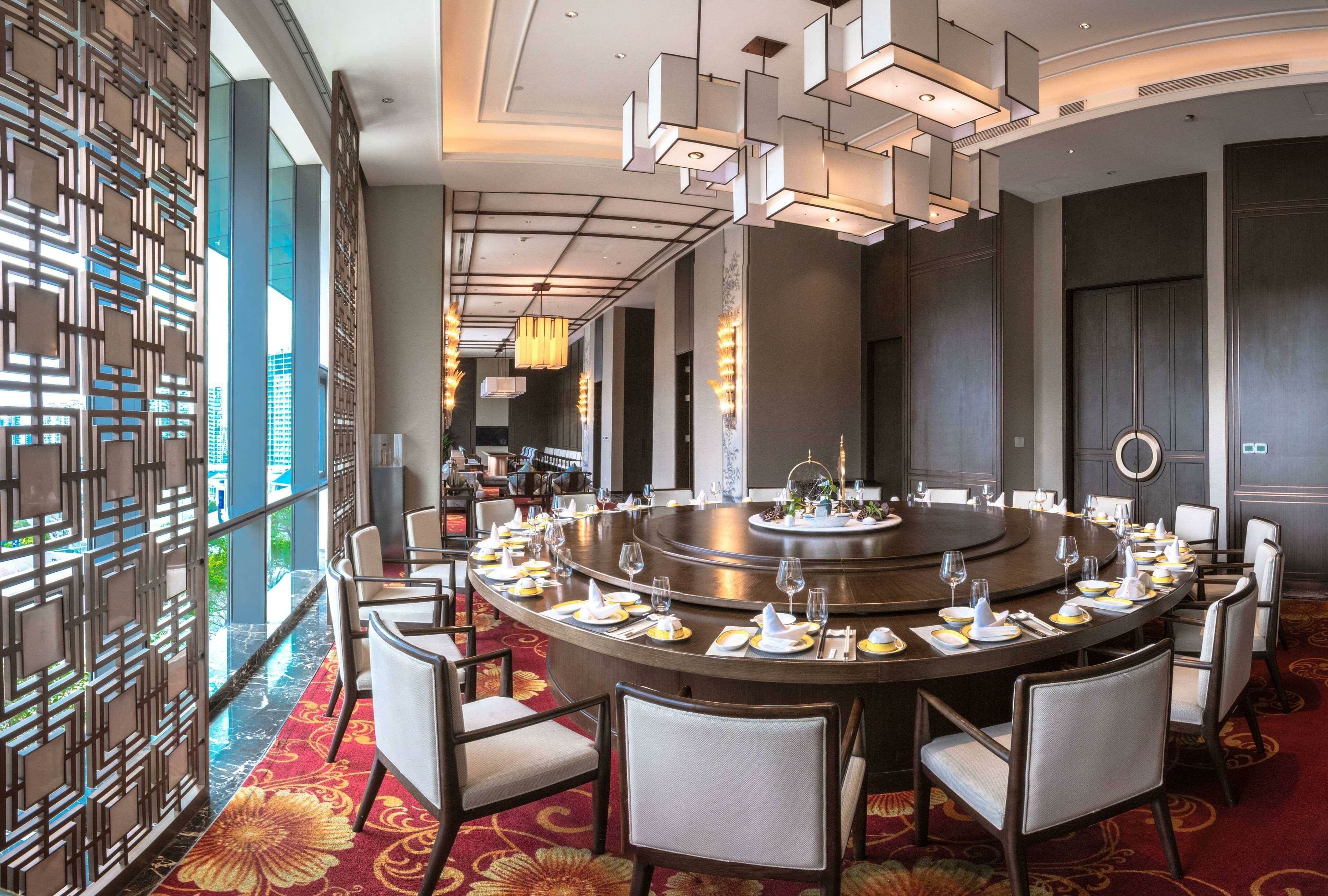 Фото Howard Johnson Caexpo Plaza Nanning