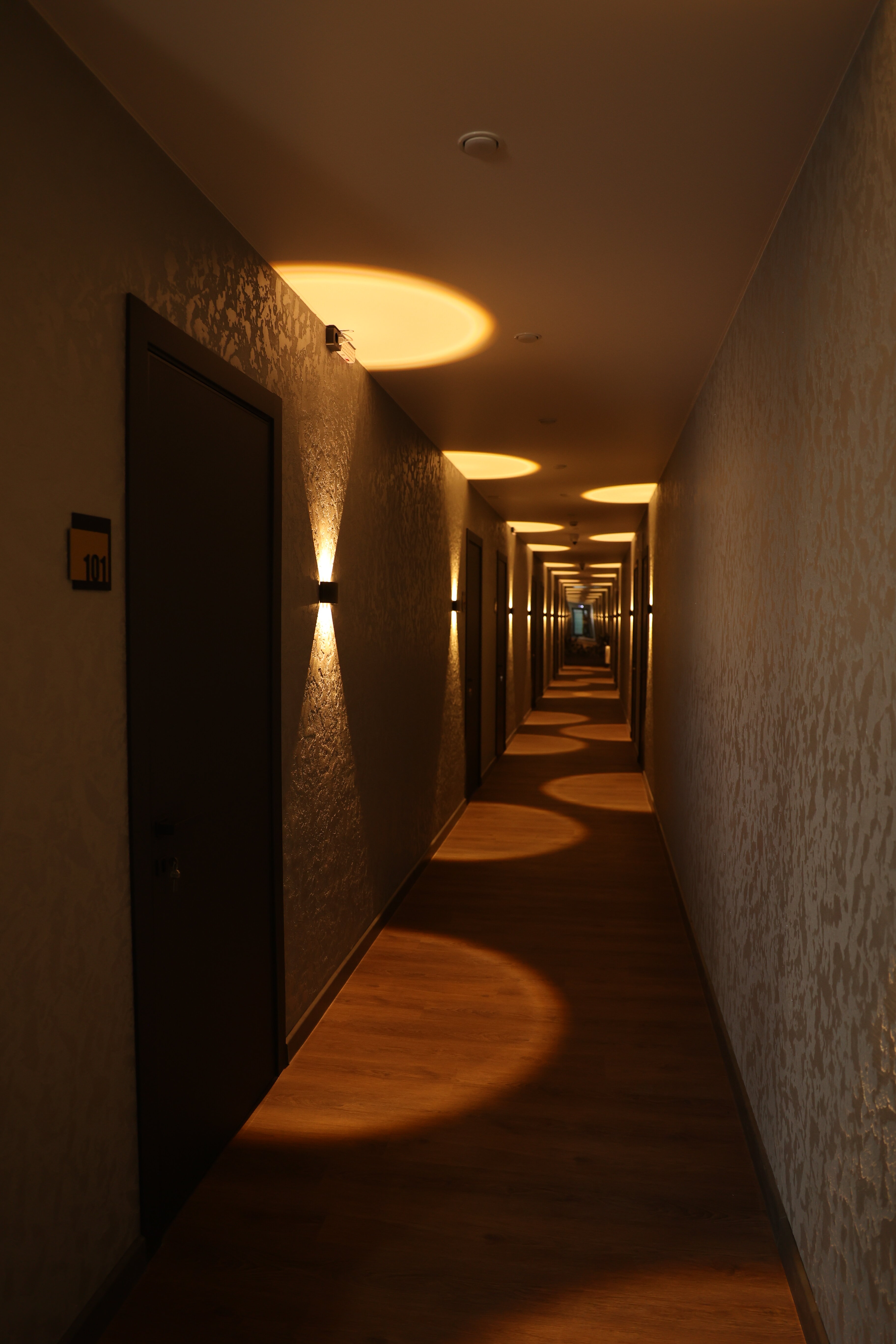 Фото Отель The Moon Apartments