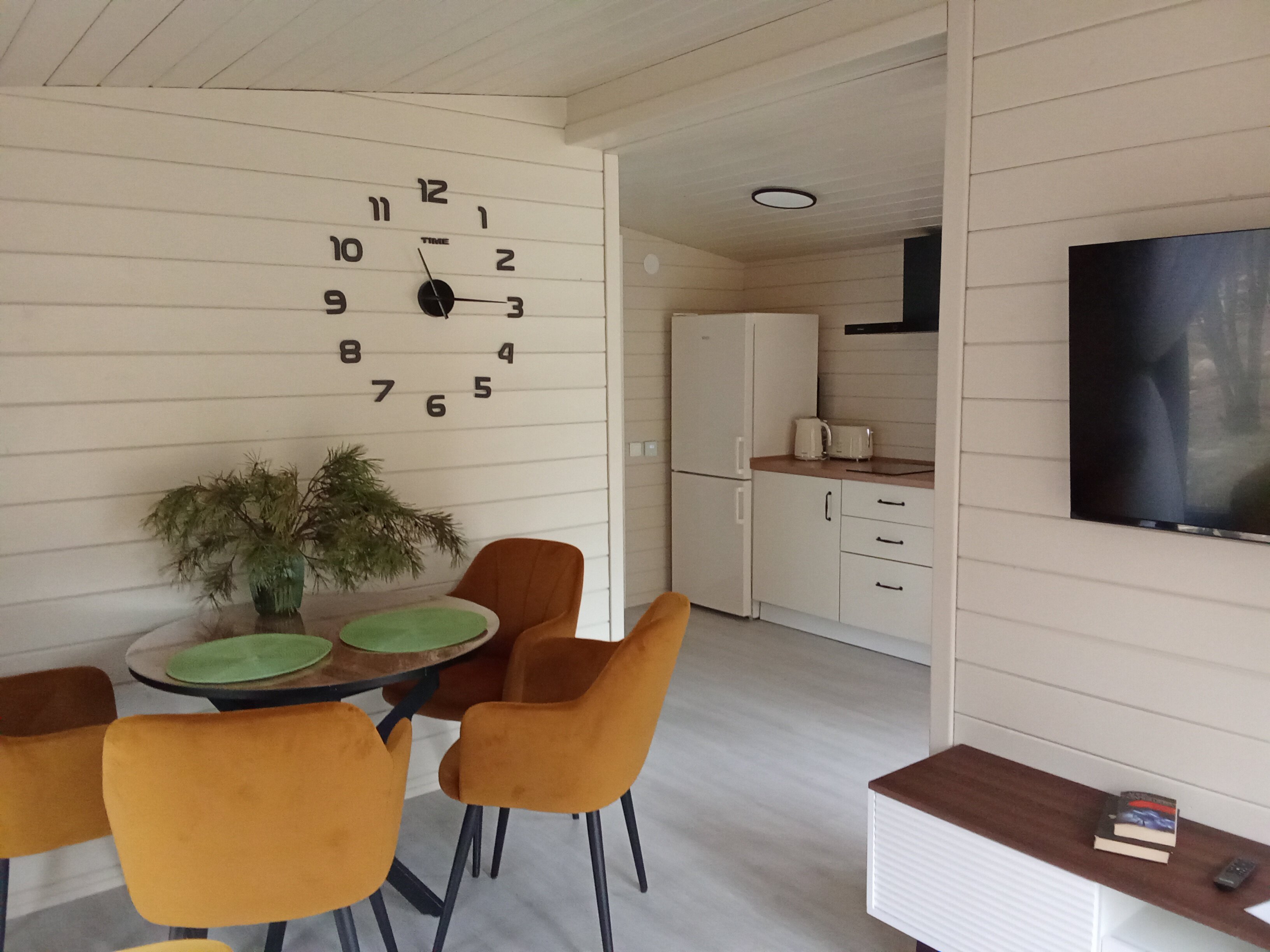 Фото Аскелма