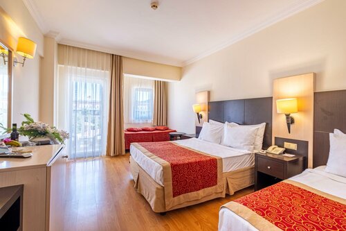 Гостиница Viking Garden Hotel & SPA в Гейнюке