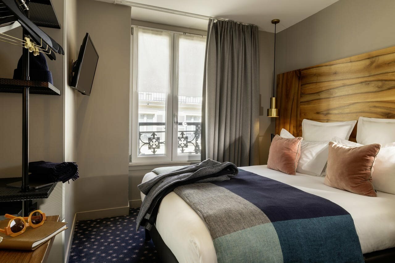 Фото Maxim Folies