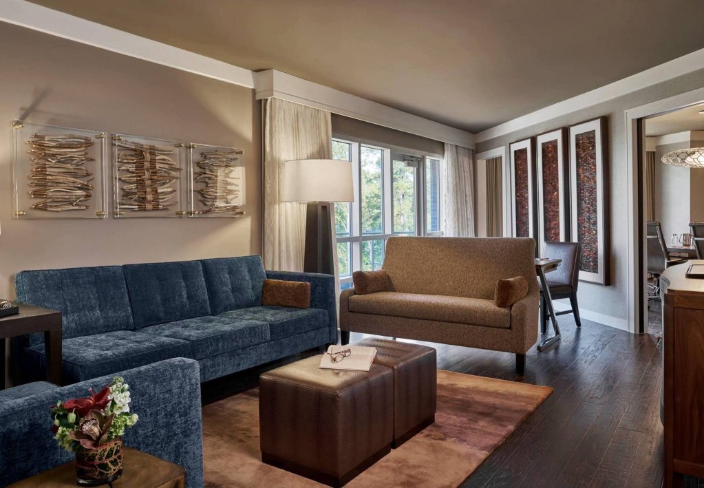 Фото The StateView Hotel, Autograph Collection