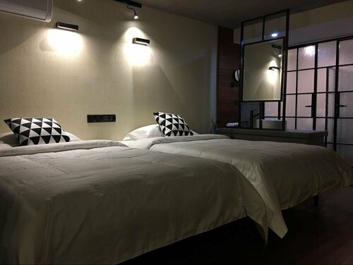 Гостиница Suzhou shushan amber time shushanhuaju в Сучжоу