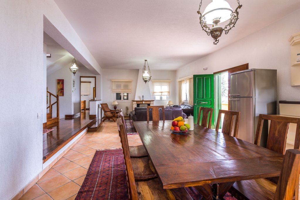 Фото Villa Niriides