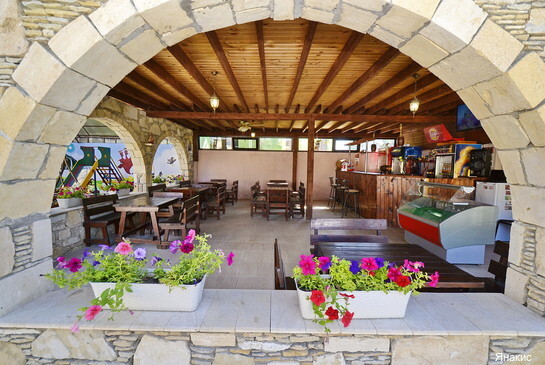 Фото Янакис