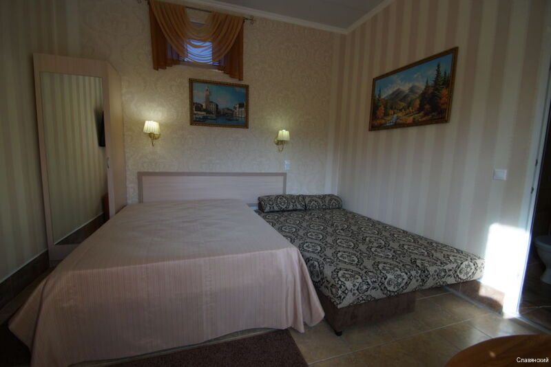 Фото Славянский