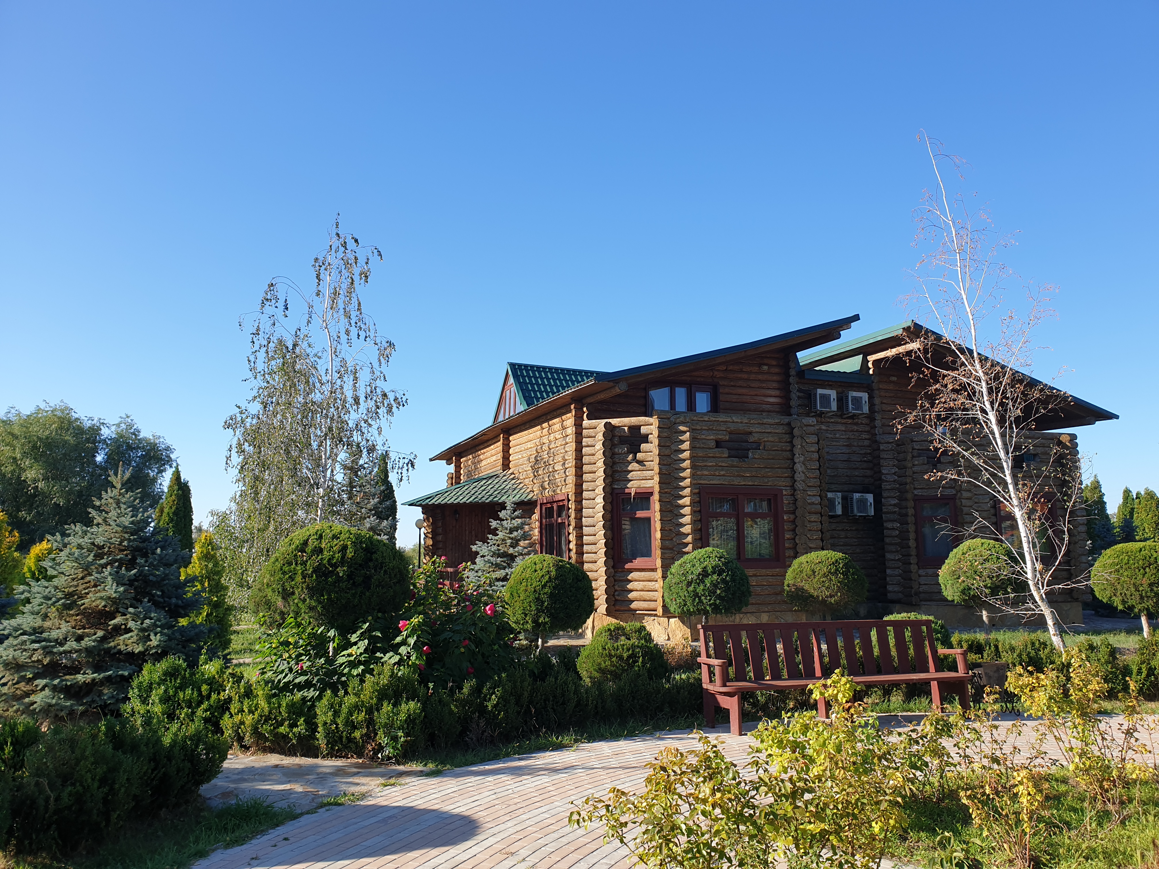 Фото отеля 1