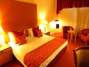 The Beardmore Conference Hotel (Scotland, Clydebank), hotel