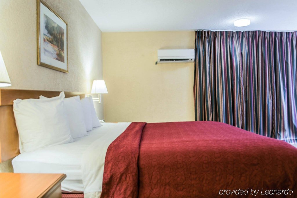 Фото Econo Lodge Busch Gardens