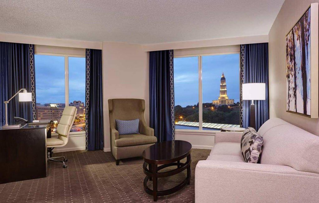 Фото Hilton Alexandria Old Town