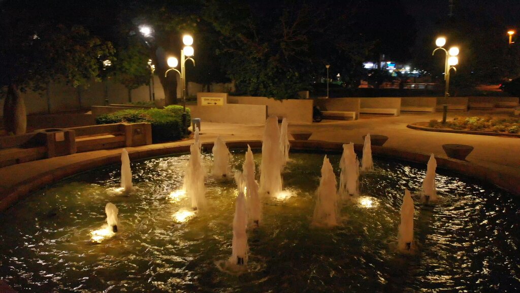 Fountain Fountain, Holon, photo