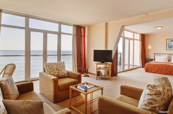 Фото Левант
