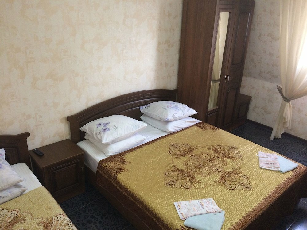 Даниэль отель адлер