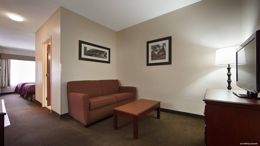 Фото Best Western Airport Suites