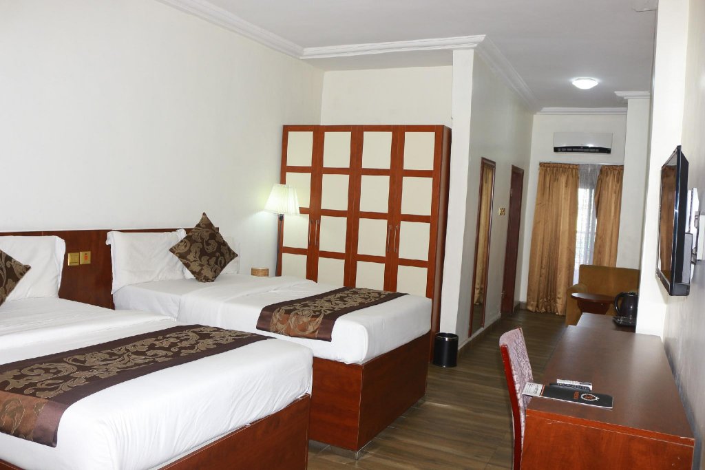 Фото Bon Hotel Port Harcourt At La Kings