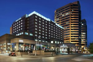 Гостиница Embassy Suites by Hilton Cincinnati RiverCenter