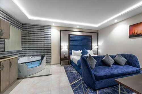 Гостиница Al Qasr Hotel Suites Airport в Хамис-Мушаите