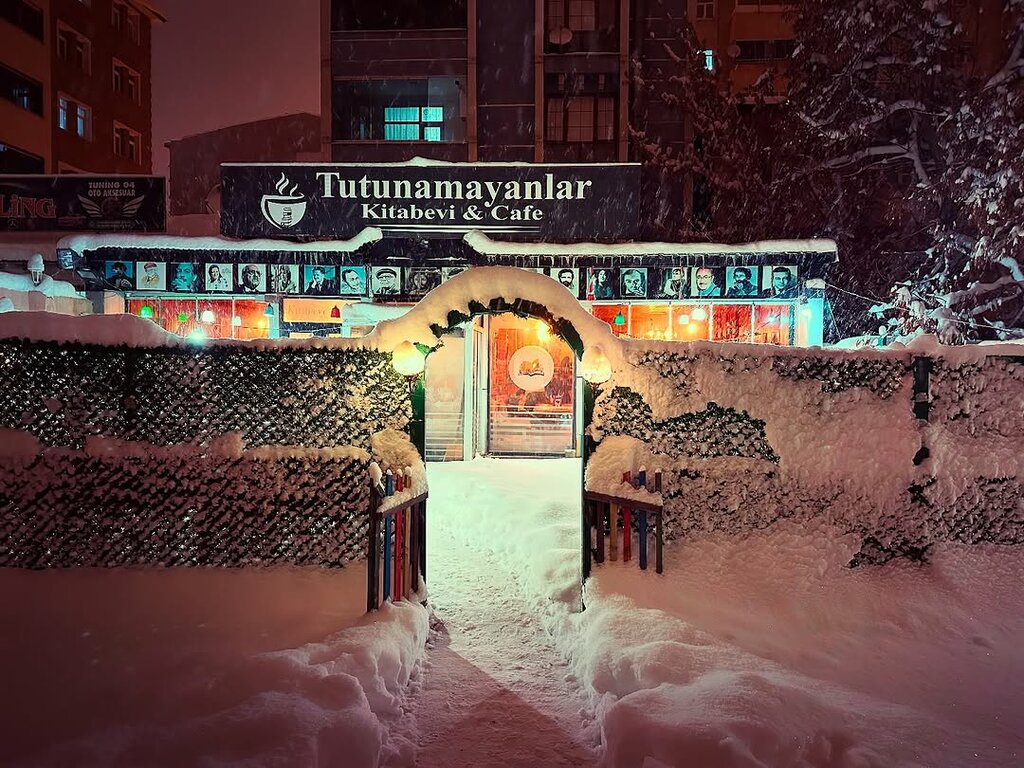 Cafe Tutunamayanlar, Agri, photo