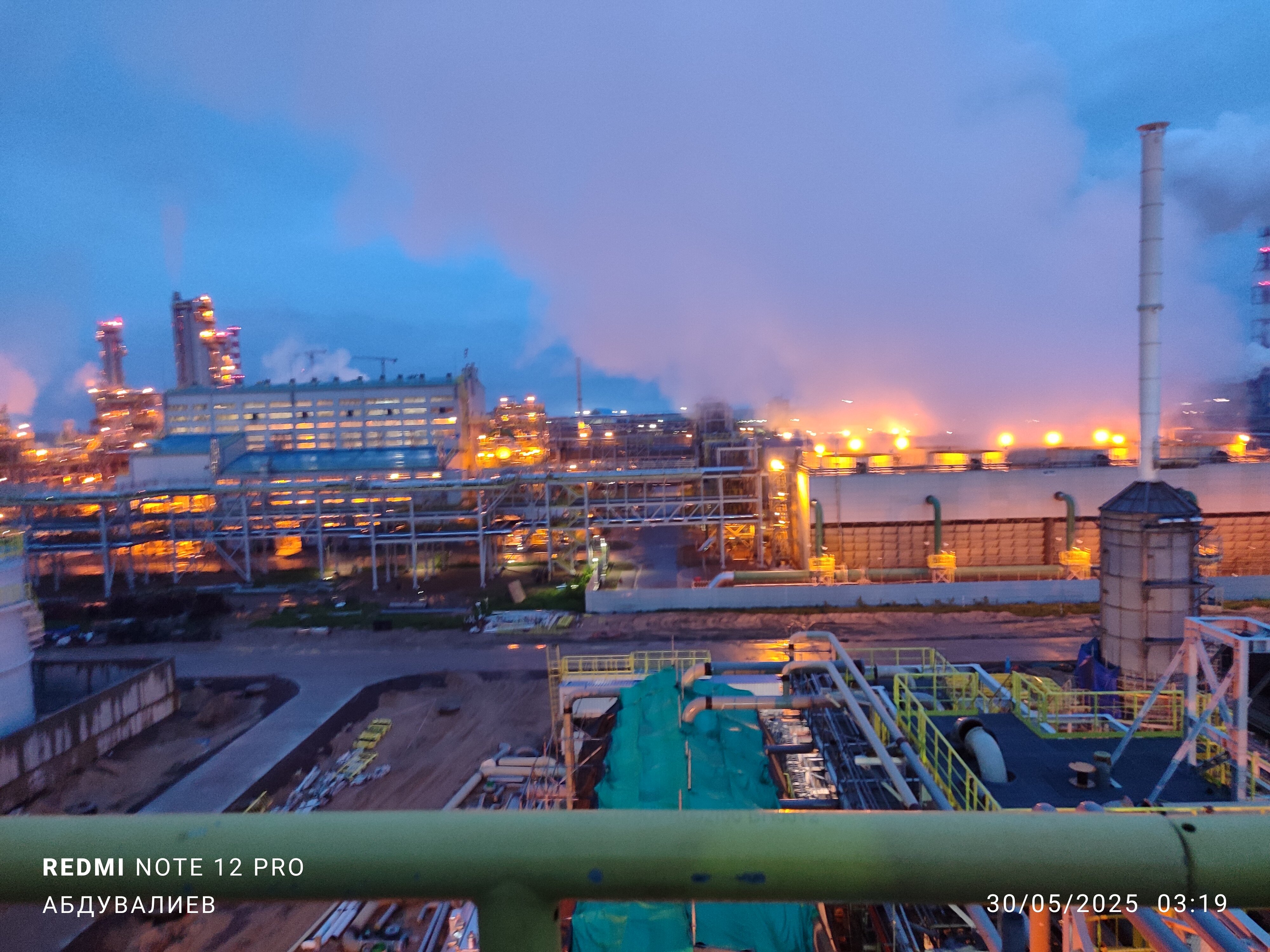 Қызды айлакер дәрігердің жан-жақты медициналық тексеруі (Русский порно)