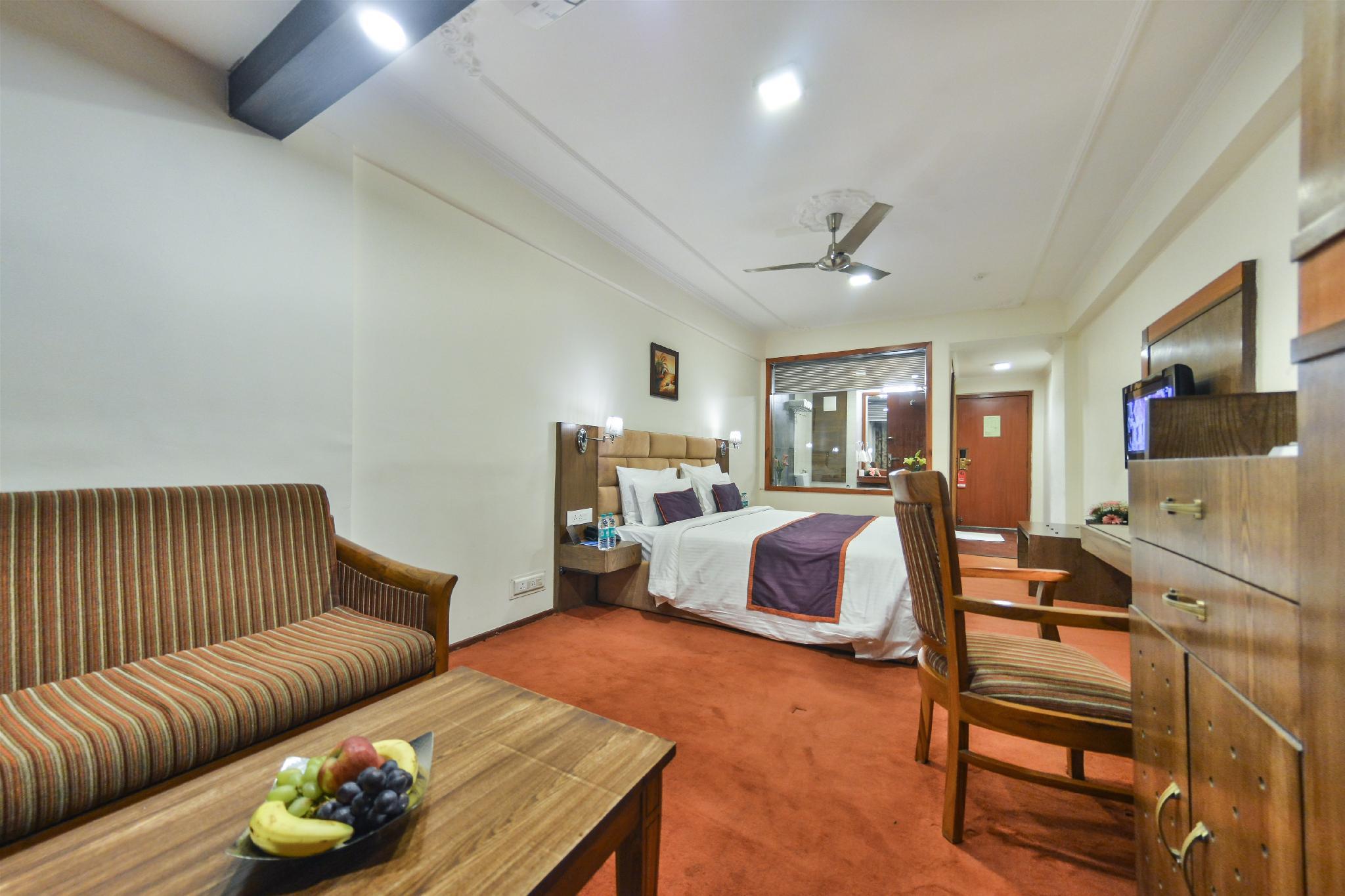 Фото Batra Hotel
