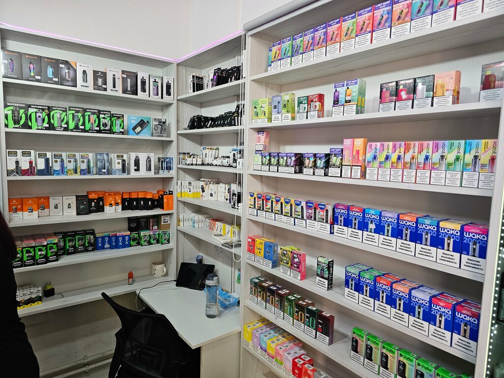 Tütün və tütünçəkmə ləvazimatları mağazası SweetSmoke, Lipetsk, foto