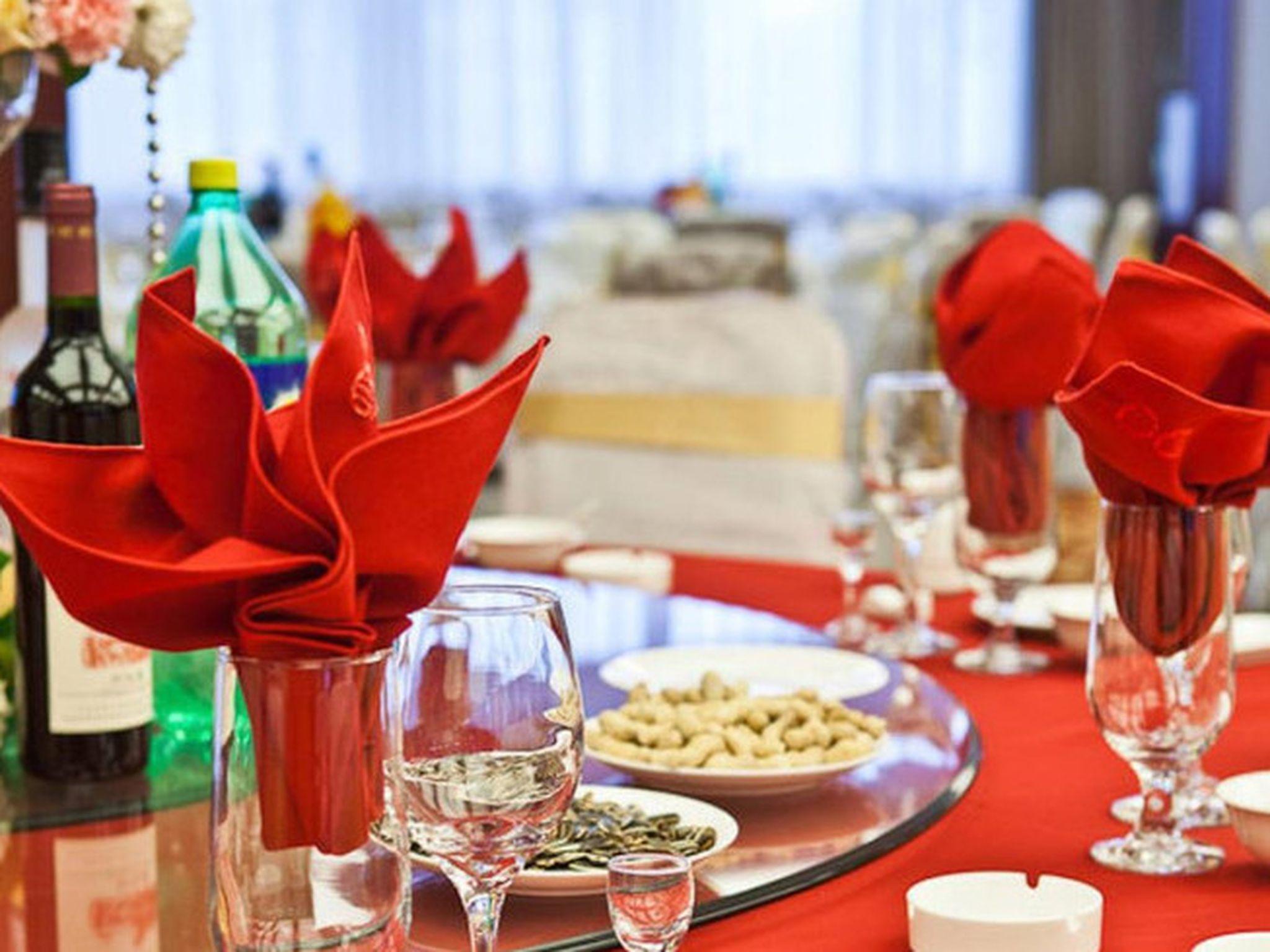 Фото Beijing GuiZhou Hotel