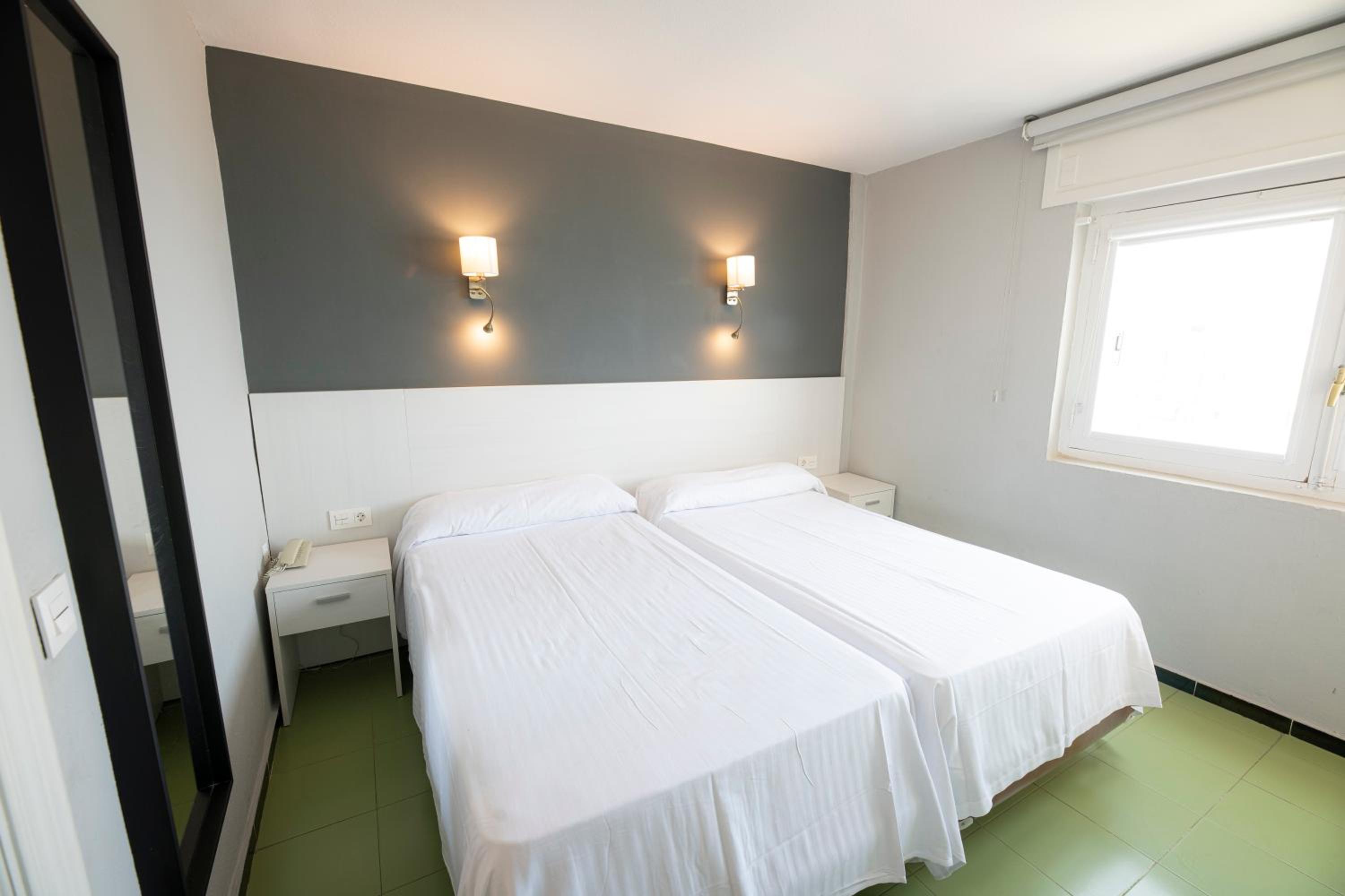 Фото Destinos De Sol La Minería Roquetas De Mar