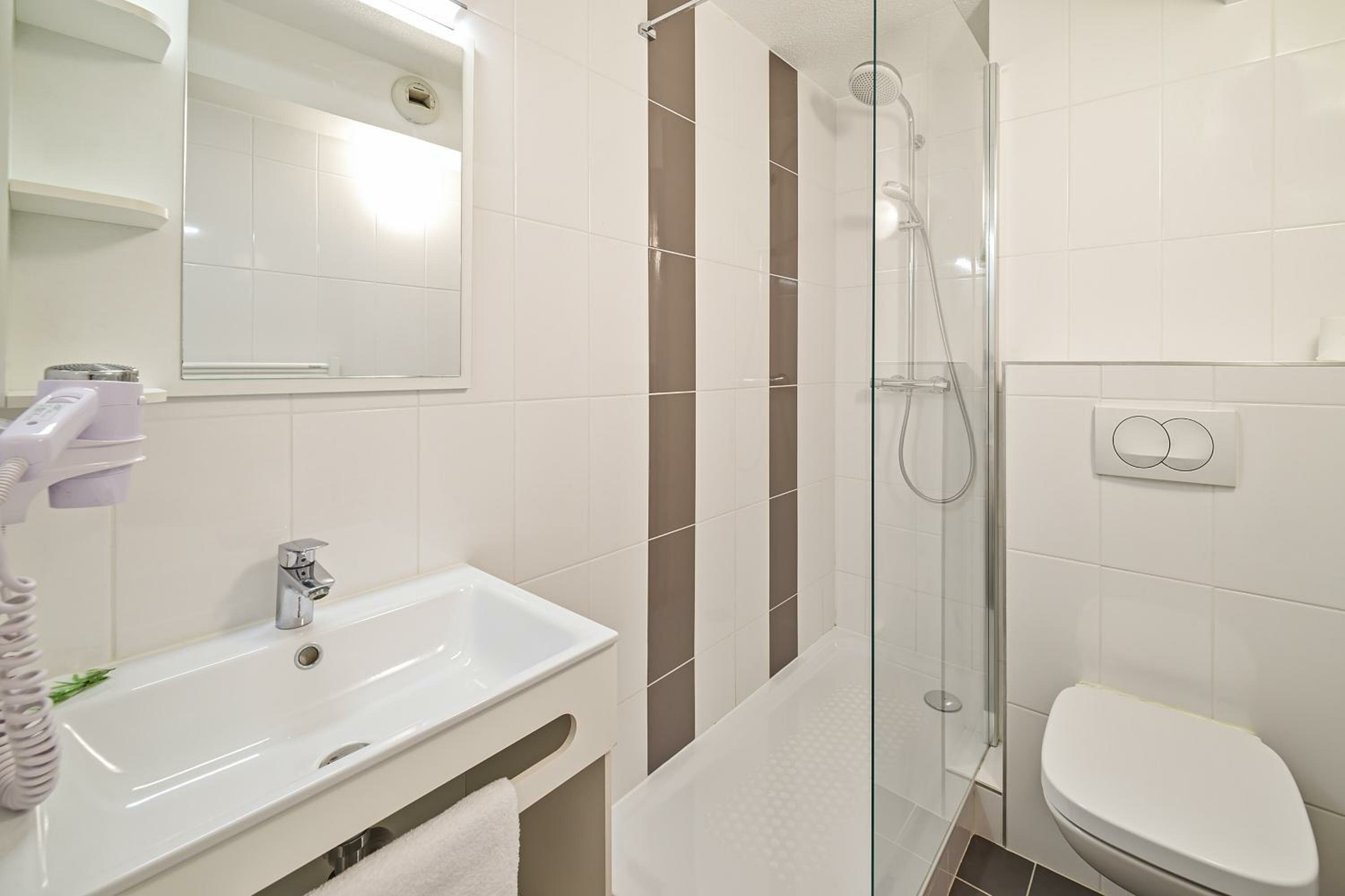 Фото Residhotel Lyon Part Dieu