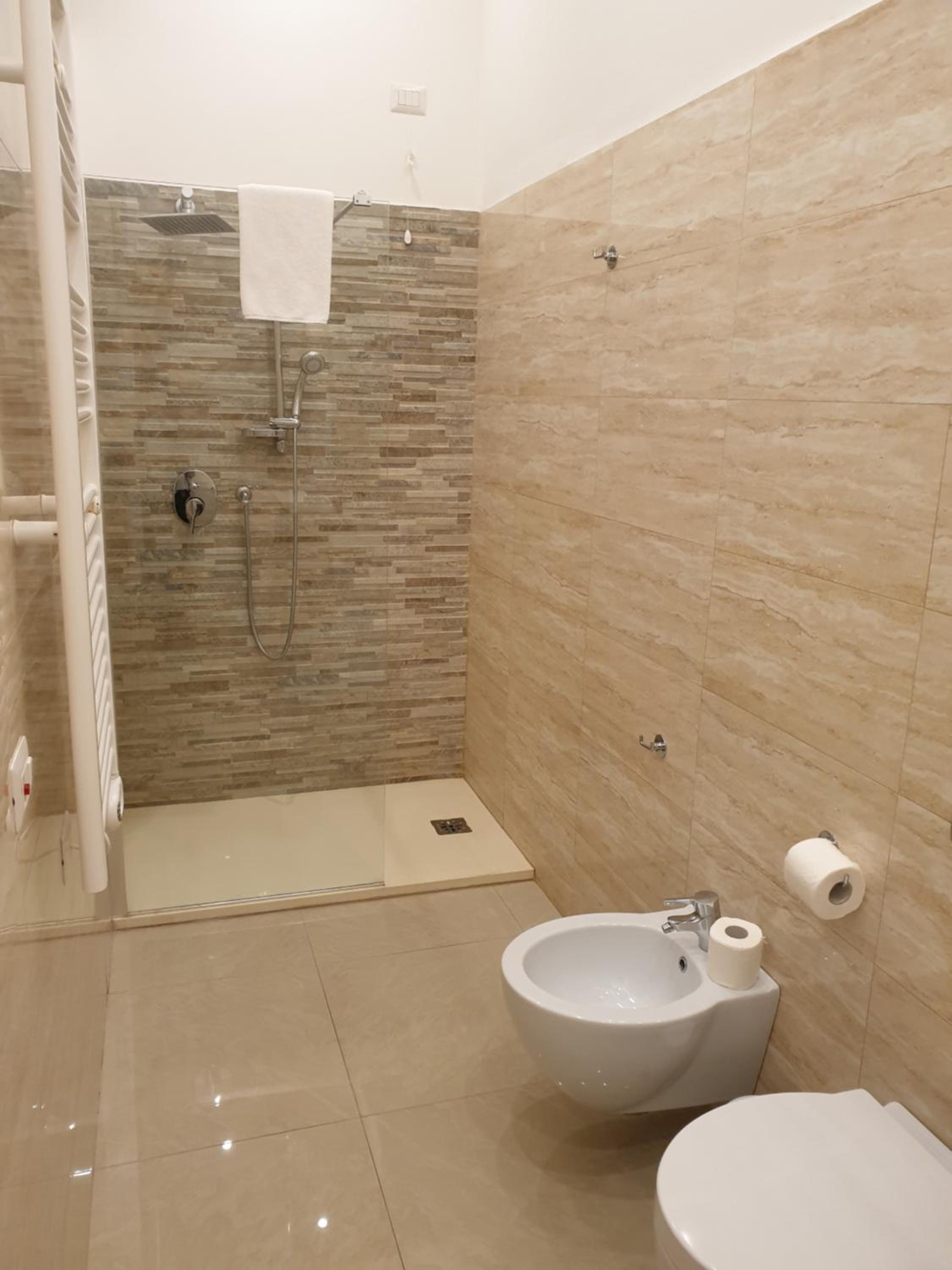 Фото Kibilù - Viale Bligny Yellow