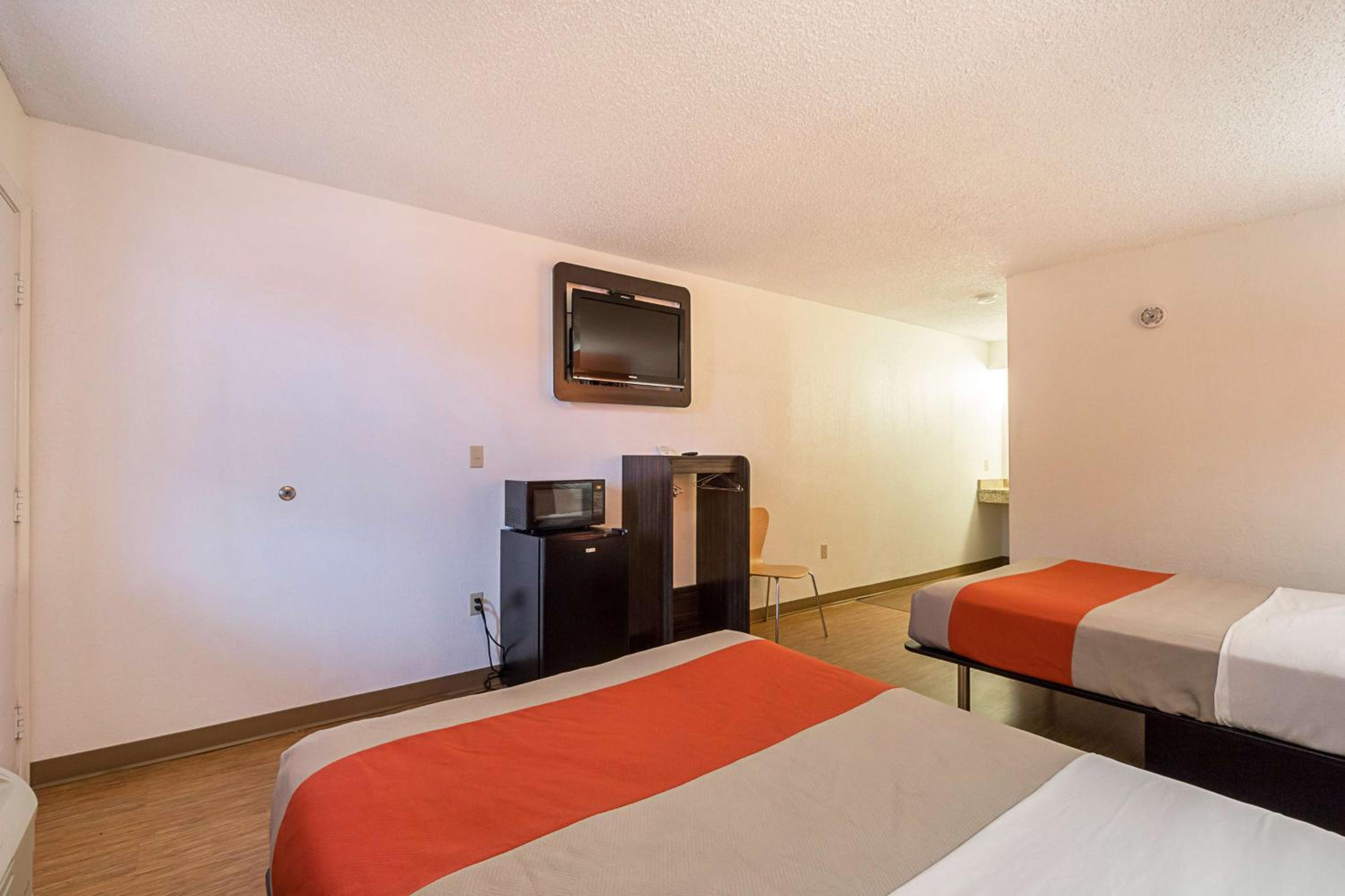 Фото Motel 6 Boerne, Tx