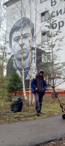 Суретшілер одағының мүшесі, Пятигорск қаласының суретшісі Сергей Бодров