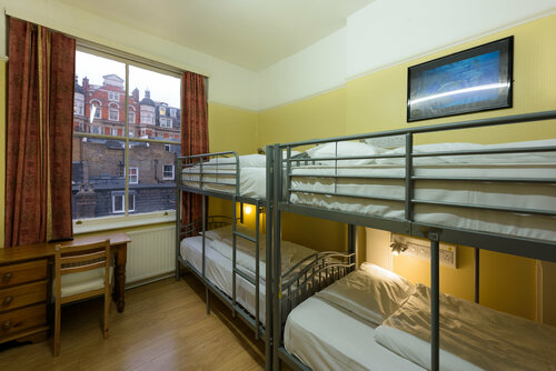 Гостиница Dolphin Inn в Лондоне